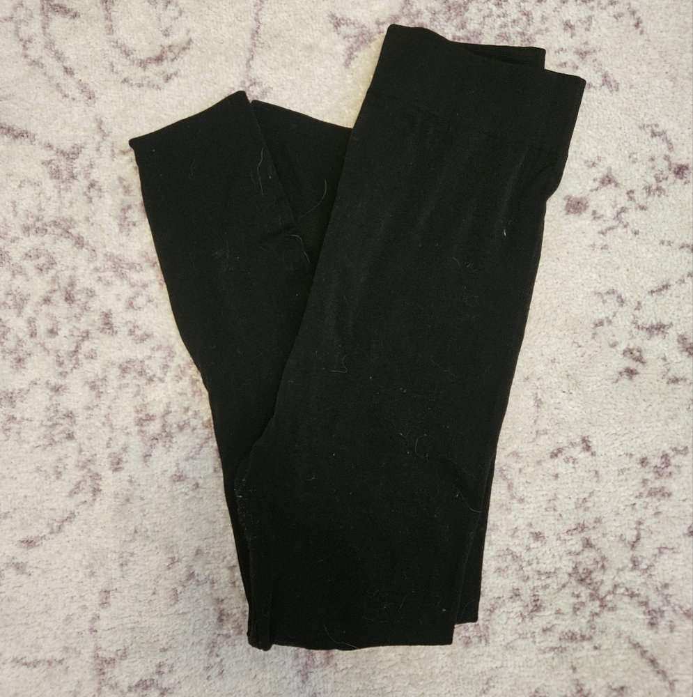 Motherhood maternity bundle - leggings and tank top